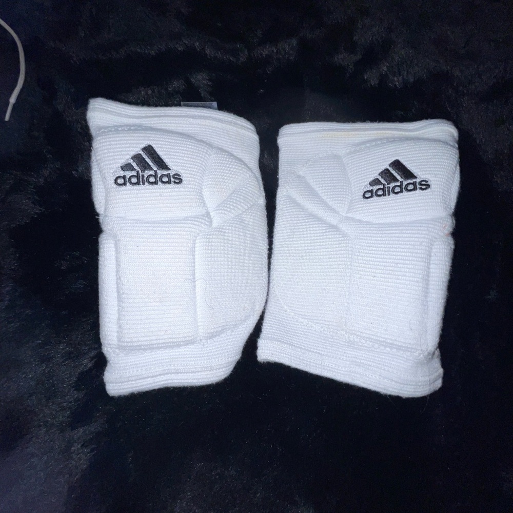 Adidas Black and White Sports Knee Pads